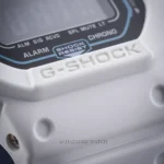 ساعت مردانه جیشاک کاسیو سفید G-SHOCK CASIO DW-B5600SF-7DR