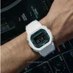 ساعت مردانه جیشاک کاسیو سفید G-SHOCK CASIO DW-B5600SF-7DR