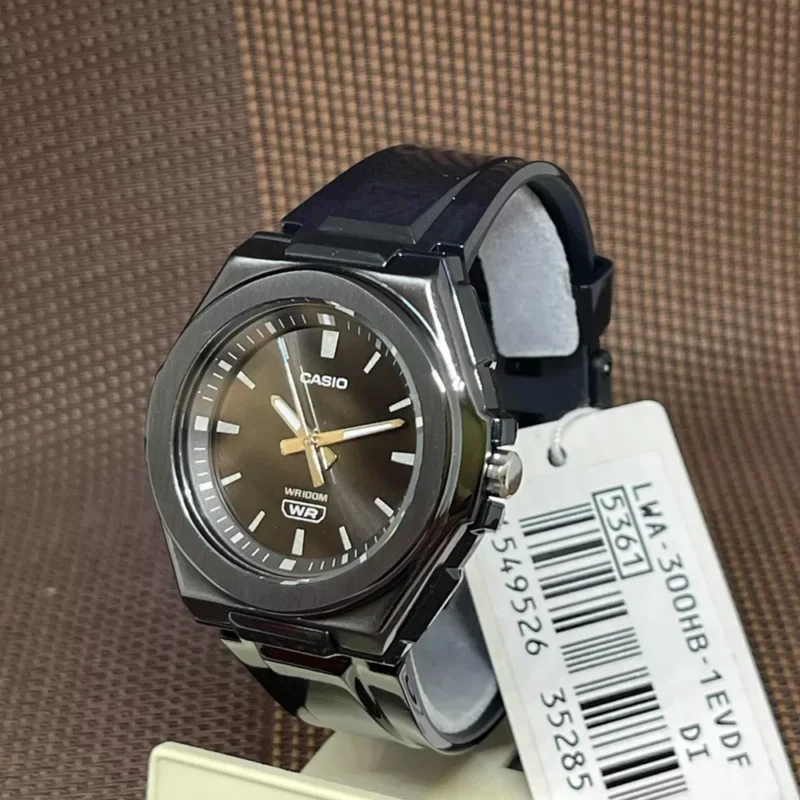 ساعت کاسیو زنانه اورجینال CASIO LWA-300Hb-1EVDF